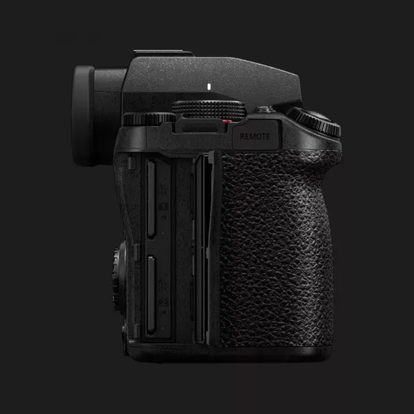Цифровий фотоапарат Panasonic Lumix DC-G9 II Body (DC-G9M2EE) (Standard)